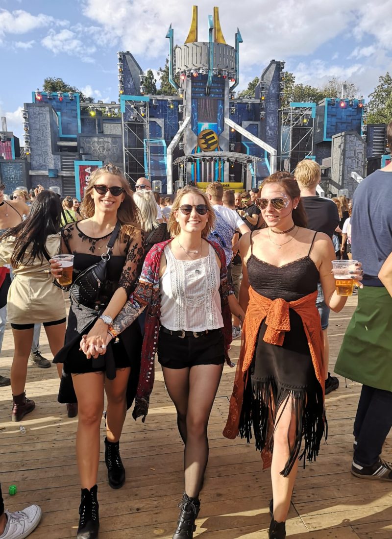 übermich_festival